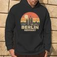 Vintage Skyline Berlin Hoodie Lebensstil