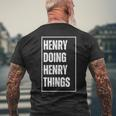 Henry Doing Henry Things Lustigerornamen Geburtstag T-Shirt mit Rückendruck Geschenke für alte Männer