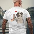 Pug Love Dog Holder Idea T-Shirt mit Rückendruck Geschenke für alte Männer