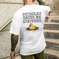 Schlaglöcher Straßenarbeiten Ente Lustig T-Shirt mit Rückendruck Geschenke für Ihn