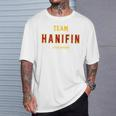 Distressed Team Hanifin Proud Family Nachname Nachname T-Shirt Geschenke für Ihn