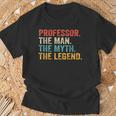 Professor Man Myth Legend Professoratertag T-Shirt Geschenke für alte Männer