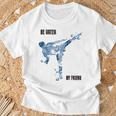 Be Water My Friend T-Shirt, Inspirierendes Bruce Lee Kampfkunst Design Geschenke für alte Männer