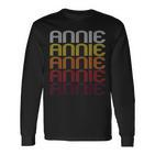 Annie Retro Wordmark Pattern – Vintage Style Langarmshirts