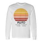 Vintage Never Forget Pluto Retro Astronomy Space Langarmshirts