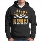 Der Meister Zieht Men's Rest Chess Player German Language Hoodie