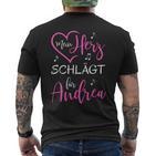 Mein Herz Schlägt Für Andrea I Love Andrea Ich Liebe Andrea T-Shirt mit Rückendruck