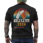 Papa 2024 Babyankündigung Werdender Papa T-Shirt mit Rückendruck