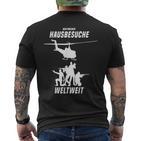 Wir Machen Hausbesuche Worldwide Sergeant Officer Soldiers T-Shirt mit Rückendruck