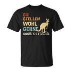 Sie Stellen Wohl Gerne Unnecessary Fragen Retro Kangaroo S T-Shirt