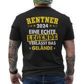 Rentner 2024 Eine Echte Legende Verlässt Das Gelände T-Shirt mit Rückendruck