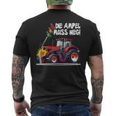 With Traktor Rammt Ampel Die Ampel Muss Weg T-Shirt mit Rückendruck