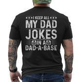 Vintage Ich Behalte Alle Witze Meinesaters In Einem Dad A Base T-Shirt mit Rückendruck