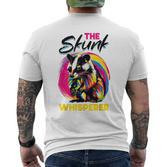 Lustiges Stinktier The Skunk Whisperer T-Shirt mit Rückendruck