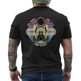 Drum And Bass Fan Item Dj Astronaut Version T-Shirt mit Rückendruck - Seseable De
