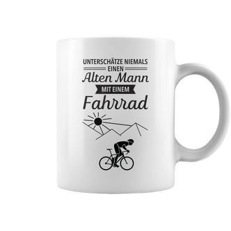 Unterschätze niemals einen alten Mann mit Fahrrad Tassen, Lustiges Radfahrer Tee - Seseable De