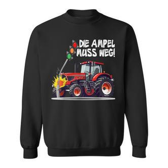 With Traktor Rammt Ampel Die Ampel Muss Weg Sweatshirt - Seseable De