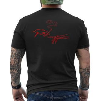 Dark Aesthetic Smoking Hands Soft Grunge Punk Rebel Baddie T-Shirt mit Rückendruck - Seseable De