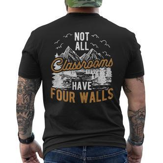 Nicht Alle Klassenzimmer Habenier Wände Wanderlustige T-Shirt mit Rückendruck - Seseable De