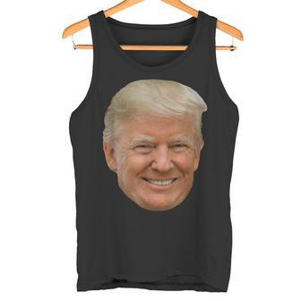 Donald J Trump Das Gesicht Des Präsidenten Auf Einem Meme Tank Top - Seseable