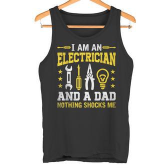 Elektriker Und Papa Mich Schockt Nichts Tank Top - Geschenkecke