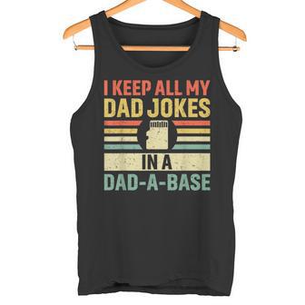 Vintage Ich Behalte Alle Meine Papa-Witze In Einem Tank Top - Geschenkecke