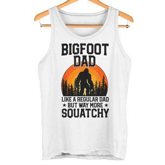 Bigfoot Dad Retro Papa Squatchintage Sasquatchatertag Tank Top - Geschenkecke