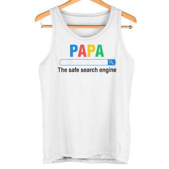 Damen Papa Die Sichere Suchmaschine Lustigeratertag Mit-Ausschnitt Tank Top - Geschenkecke