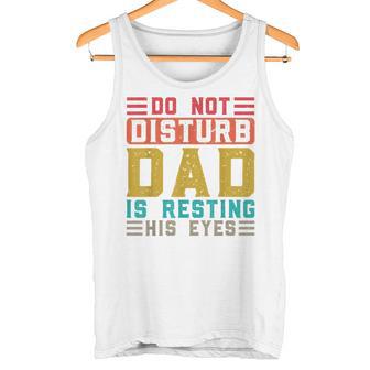 Don't Distortion Papa Ruht Seine Augen Gray Tank Top - Geschenkecke