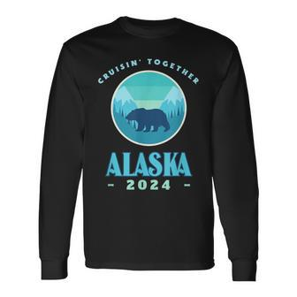 Alaska 2024 Alaska Souvenirs Family Friends Group Long Sleeve T-Shirt | Mazezy