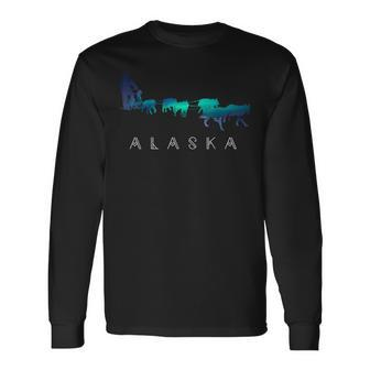 Alaska Sled Dogs Mushing Sled Dog Team Aurora Borealis Scene Long Sleeve T-Shirt | Mazezy