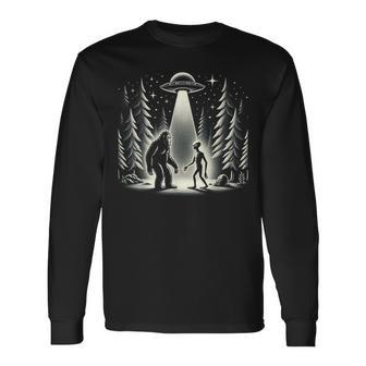 Bigfoot Meets Alien- Alien & Bigfoot Full Moon Sasquatch Ufo Long Sleeve T-Shirt | Mazezy