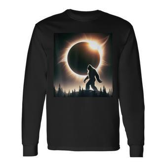 Bigfoot Solar Eclipse 2024 Sasquatch Usa April 8 2024 Yeti Long Sleeve T-Shirt - Seseable