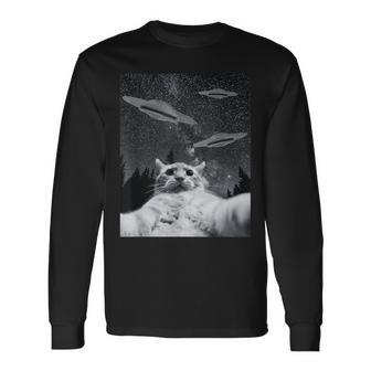 Cat Selfie With Ufo Cat Alien Ufo Long Sleeve T-Shirt - Seseable