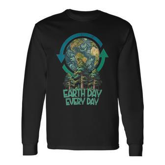 Earth Day Every Day Tree Hugger Arbor Day Vintage Long Sleeve T-Shirt - Monsterry