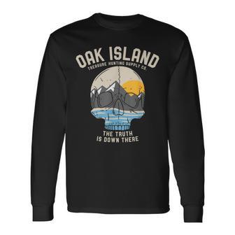 Oak Island Vintage Skull Templar Treasure Hunting Long Sleeve T-Shirt - Monsterry AU