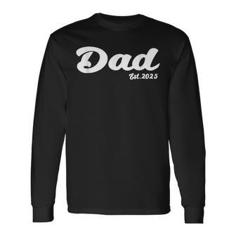 Pregnancy Announcement Est 2025 First Time Dad Fathers Day Long Sleeve T-Shirt - Thegiftio UK
