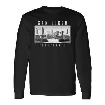 San Diego California Skyline Pride Black & White Vintage Long Sleeve T-Shirt - Monsterry DE