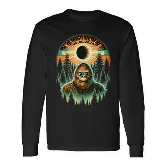 Total Solar Eclipse 2024 Vintage Bigfoot Sasquatch Long Sleeve T-Shirt - Thegiftio UK