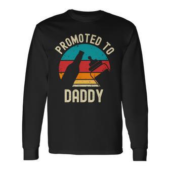 Zum Papa Befördert 2024 Neuer Papaatertags-Bierliebhaber Langarmshirts - Geschenkecke