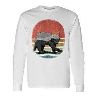 Honey Badger Retro Style Wild Animal Lover Zookeeper Long Sleeve T-Shirt - Monsterry DE