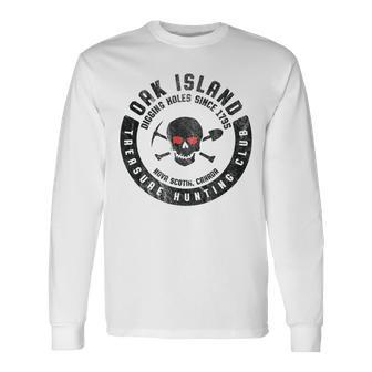 Oak Island Treasure Hunting Club Vintage Skull And Crossbone Long Sleeve T-Shirt - Monsterry CA