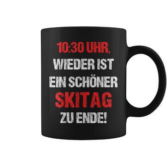 1030 Uhr Wieder Ist Ein Schöner Skitag Zu Ende Winter Holiday Tassen - Seseable