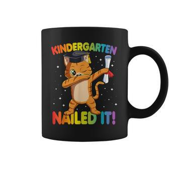 Dabbing Cat Kindergarten Nailed It Graduation Class 2021 Coffee Mug - Monsterry DE