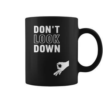 Don't Look Down Prank Circle Game Coffee Mug - Monsterry
