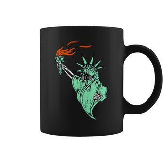 Face Gas Mask Statue Of Liberty Freedom Political Humor Coffee Mug - Monsterry DE