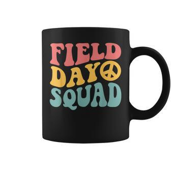 Field Day Squad Retro 70'S Happy Last Day Of School Coffee Mug - Monsterry