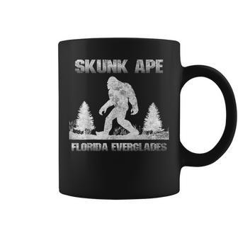 Florida Everglades Skunk Ape Bigfoot Retro Vintage Coffee Mug - Monsterry AU