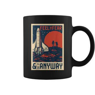 Quote Space Man Astronaut Retro I Need More Space Coffee Mug | Crazezy DE