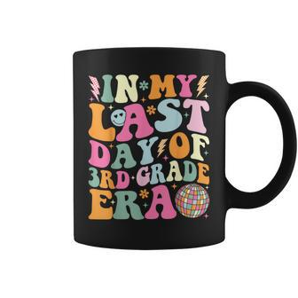 Groovy In My Last Day Of 3Rd Grade Era Last Day Of School Coffee Mug - Monsterry DE